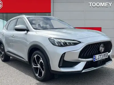 Używany MG HS SE 162 KM (119 kW) 2023 Srebrny SUV