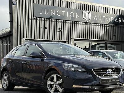 Blue Used 2014 Volvo V40 SE Hatchback | £7,000 (Good price)