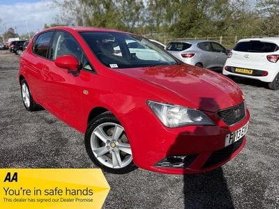 Begagnad Seat Ibiza 2013 Röd Halvkombi