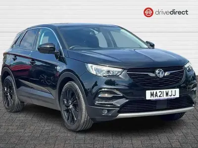 Used Vauxhall Grandland X SRi 130 HP (95 kW) 2021 Black SUV