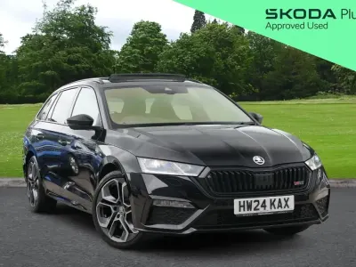 Used Skoda Octavia vRS 241 HP (177 kW) 2024 Black Estate