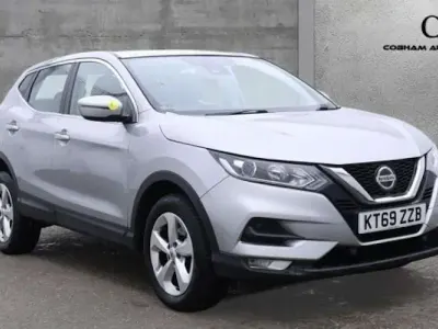 Used Nissan Qashqai Acenta Premium 160 HP (117 kW) 2020 Silver SUV