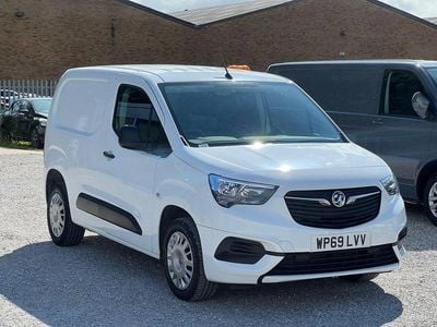 White Used 2019 Vauxhall Combo Sportive MPV | £7,995 (Super price)