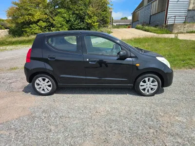 Used Suzuki Alto SZ4 68 HP (50 kW) 2011 Black Hatchback