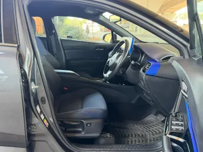Used Toyota C-HR