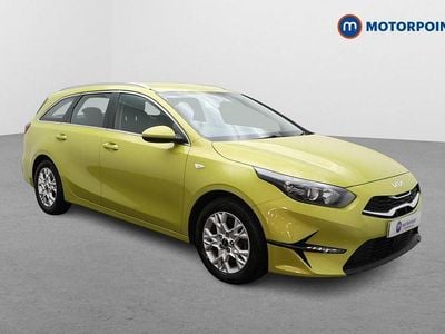 Used Kia Ceed 2023 Yellow Hatchback