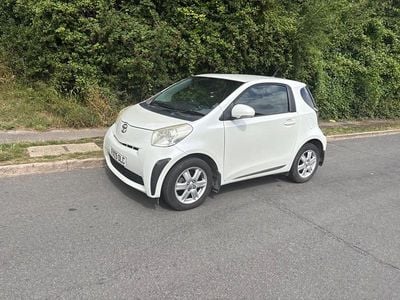 White Used 2009 Toyota iQ Hatchback | £1,495 (Fair price)