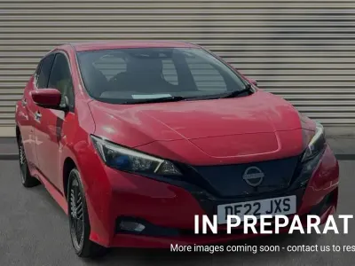 Used Nissan Leaf N-Connecta 160 kW (218 HP) 2022 Red Hatchback