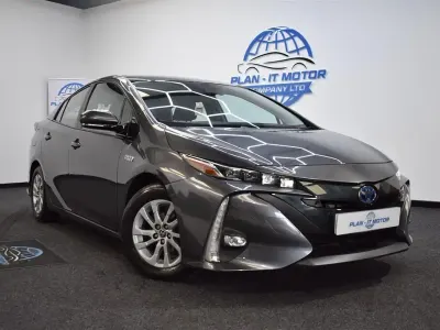 Used Toyota Prius 2017 Grey Hatchback