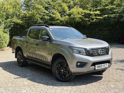 Used Nissan Navara N-Guard 190 HP (139 kW) 2020 Grey Pickup
