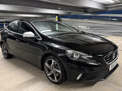 Käytetty Volvo V40