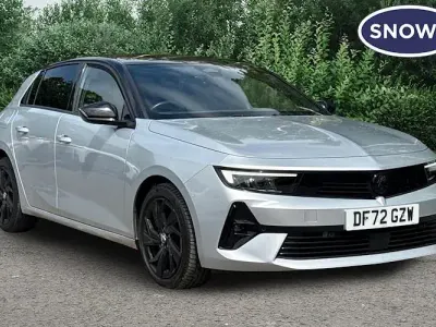 Used Vauxhall Astra GS Line 131 HP (96 kW) 2025 Hatchback