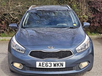 Usado Kia Ceed 128 CV (94 kW) 2013 Azul Utilitario