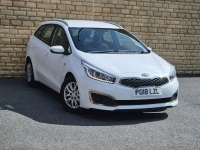 Gebraucht Kia Ceed Sportswagon 136 PS (100 kW) 2024 Weiß Kombi