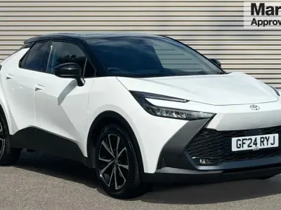 Used Toyota C-HR Design 140 HP (102 kW) 2024 White SUV