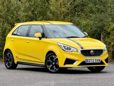 Used MG MG3 Exclusive 106 HP (77 kW) 2022 Yellow Hatchback
