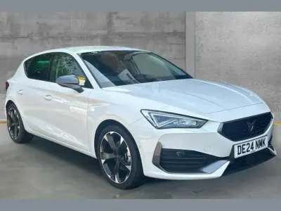 Used Cupra Leon 150 HP (110 kW) 2024 White Hatchback