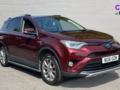 Used Toyota RAV4 Hybrid 197 HP (144 kW) 2016 Red SUV