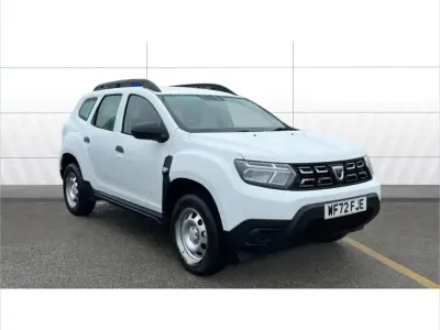 Used Dacia Duster Essentiel 91 HP (66 kW) 2022 White SUV