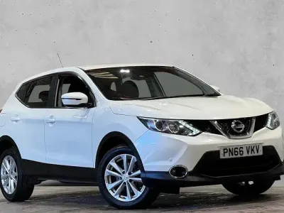 Używany Nissan Qashqai Acenta 110 KM (80 kW) 2016 Biały SUV