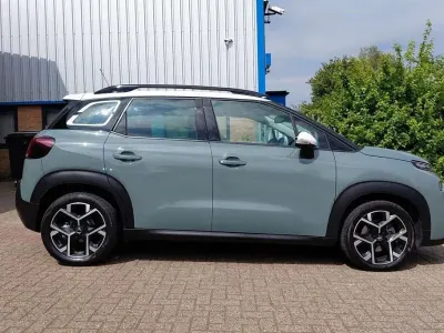 Usado Citroën C3 Aircross PureTech 108 CV (79 kW) 2021 Gris SUV