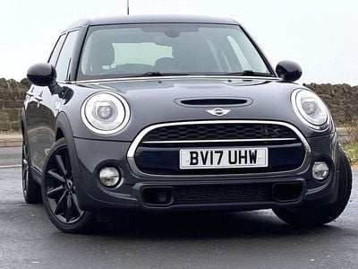 Thunder grey Used 2017 Mini Cooper S Chili Hatchback | £11,790 (Fair price)