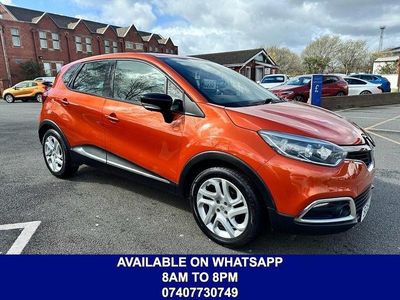 Used Renault Captur Dynamique 90 HP (66 kW) 2015 Orange SUV