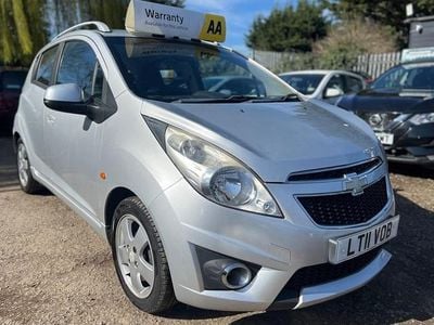 Used Chevrolet Spark LT 81 HP (59 kW) 2011 Silver Hatchback