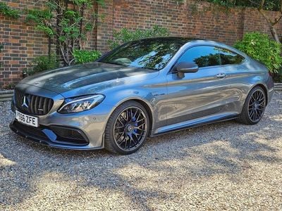 Mercedes C63 AMG