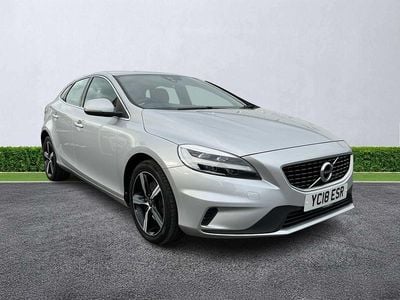 Begagnad Volvo V40 R-Design 2018 Silver Halvkombi