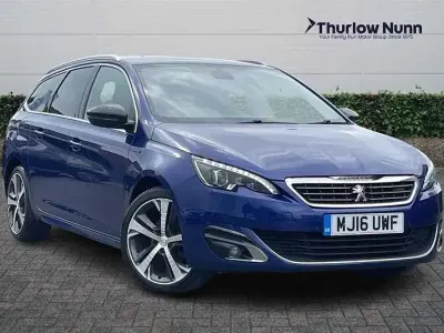 Używany Peugeot 308 SW GT-line 120 KM (88 kW) 2016 Niebieski Kombi