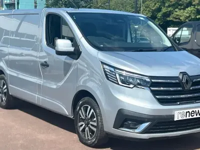 Used Renault Trafic 170 HP (125 kW) 2024 Grey MPV