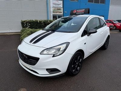 Used Vauxhall Corsa S 115 HP (84 kW) 2015 White Hatchback