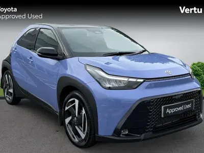Used Toyota Aygo X Design 116 HP (85 kW) 2026 Purple SUV