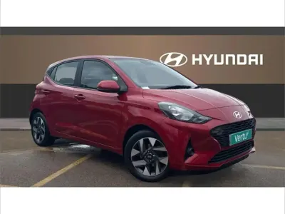 Used Hyundai i10 Advanced 62 HP (45 kW) 2025 Red Hatchback