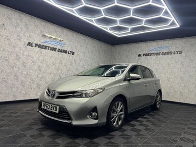 Toyota Auris Hybrid