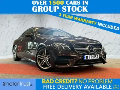 Gebraucht Mercedes E220 AMG line 194 PS (142 kW) 2019 Rot Coupé