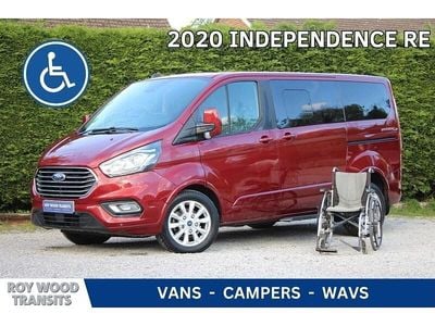 Begagnad Ford Tourneo Custom 130 HK (95 kW) 2020 Röd Van