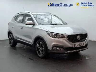 Używany MG ZS Exclusive 111 KM (81 kW) 2020 Srebrny SUV
