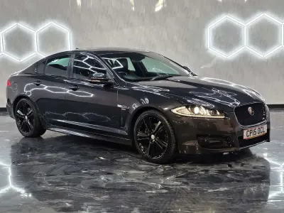 Used Jaguar XF R-Sport 200 HP (147 kW) 2015 Grey Sedan