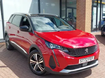 Used Peugeot 5008 Allure+ 131 HP (96 kW) 2022 Red SUV