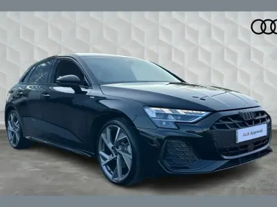 Begagnad Audi A3 Black Edition 147 HK (108 kW) 2025 Svart Halvkombi