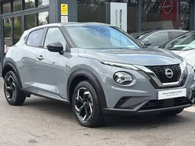 Used Nissan Juke N-Connecta 112 HP (82 kW) 2023 Grey SUV