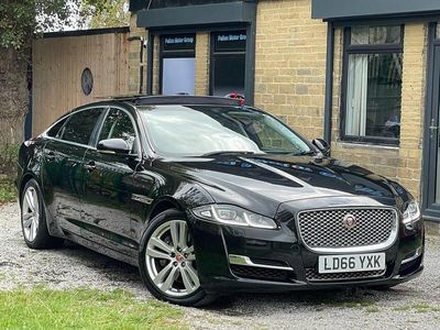 Jaguar XJ