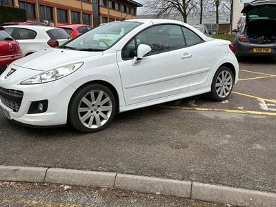 Used Peugeot 207 GTi 120 HP (88 kW) 2010 White Cabriolet