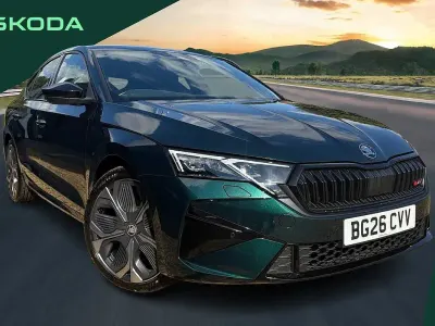 Used Skoda Octavia vRS 195 HP (143 kW) 2026 Royal green metallic Hatchback