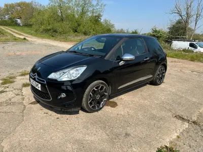 Used Citroën DS3 155 HP (114 kW) 2013 Black Hatchback