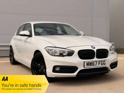 Used BMW 118 Sport Line 2017 White Hatchback