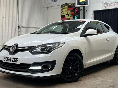 Used Renault Mégane III Dynamique 110 HP (80 kW) 2014 Coupe