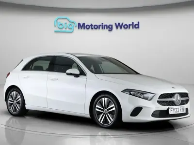 Begagnad Mercedes A180 116 HK (85 kW) 2022 Vit Halvkombi
